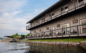 Lake Bomoseen Lodge